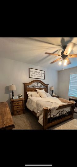 Queen Bedroom Set