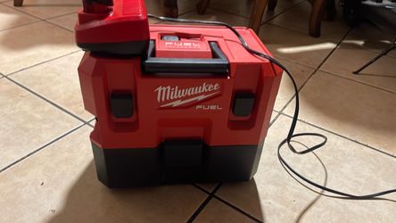 Milwaukee vacume