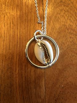 Sterling silver plated necklace with real shell