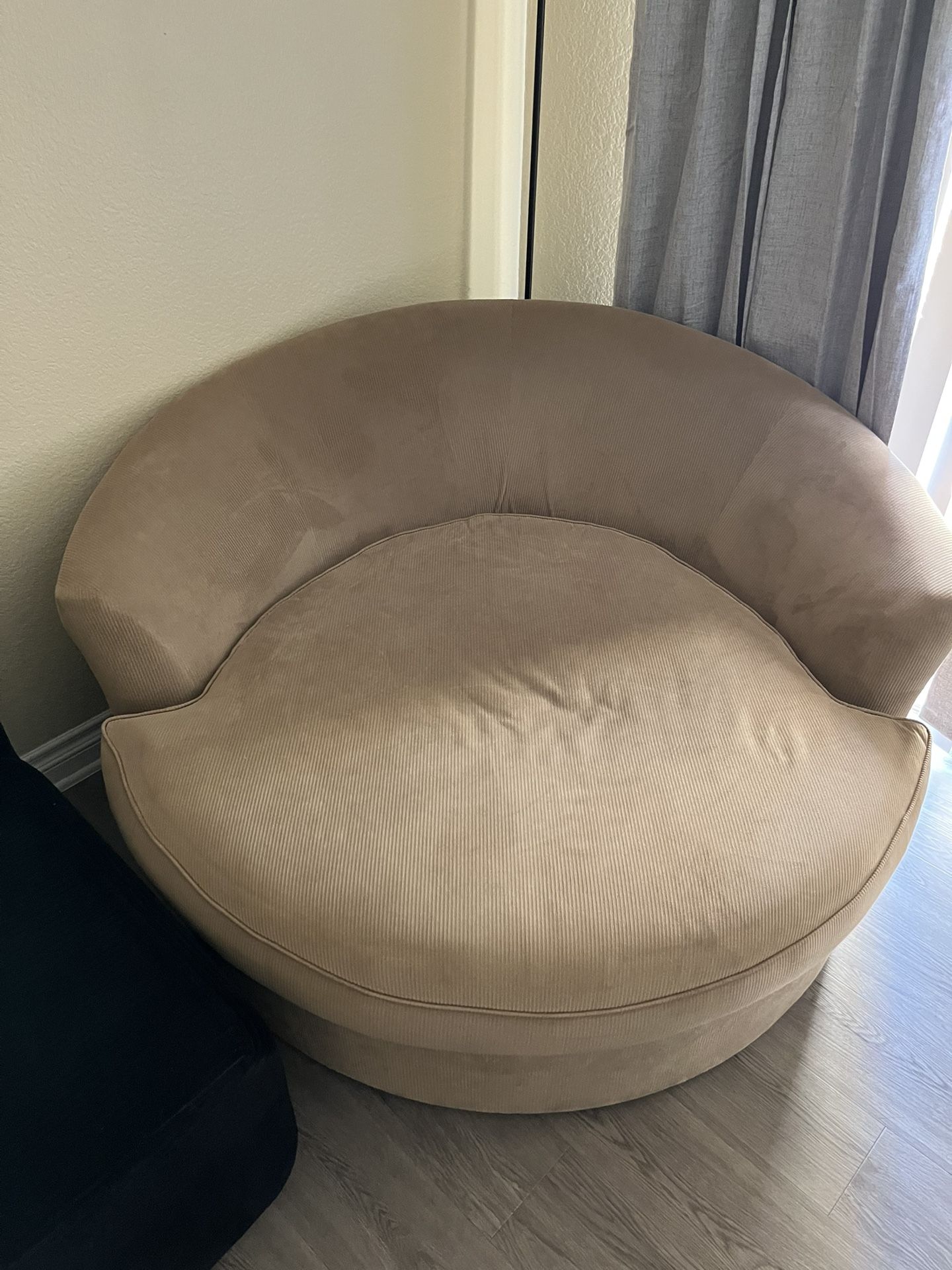 Round Couch Tan
