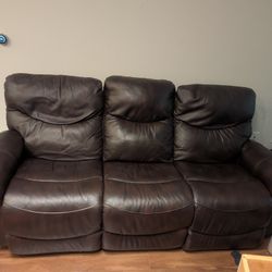 LaZboy Leather Couch With Electric Recline.