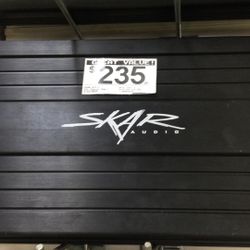 Skar Car Radio Amp