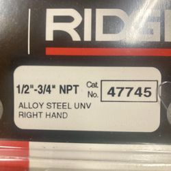 Ridged 1/2”-3/4” Pipe Threading Dies *New* In Package