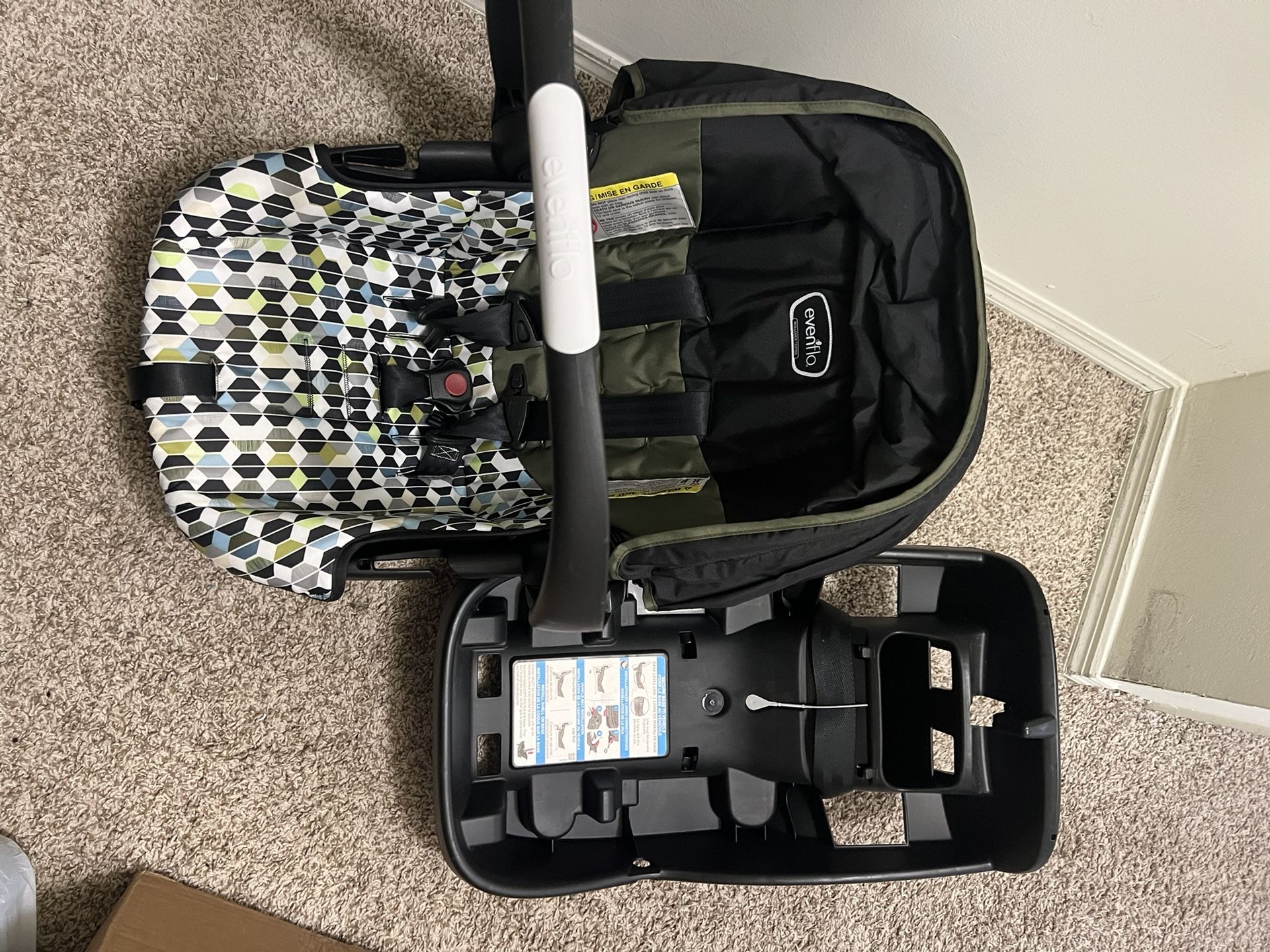 Evenflo Infant Car Seat