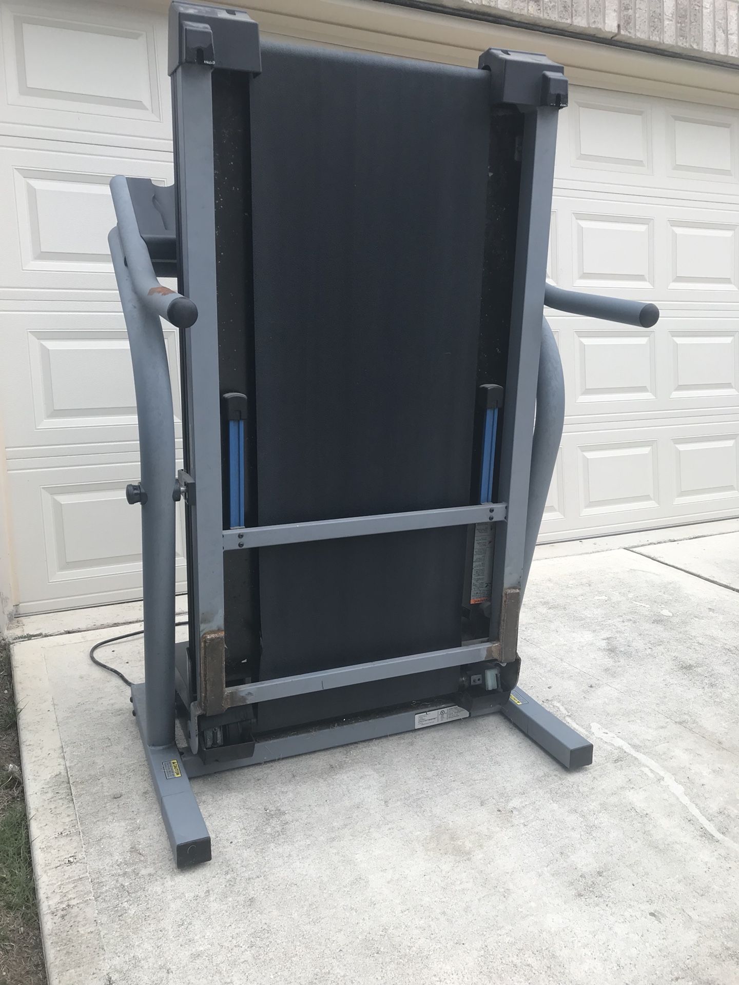 NordicTrack C1800s treadmill for Sale in Schertz, TX OfferUp