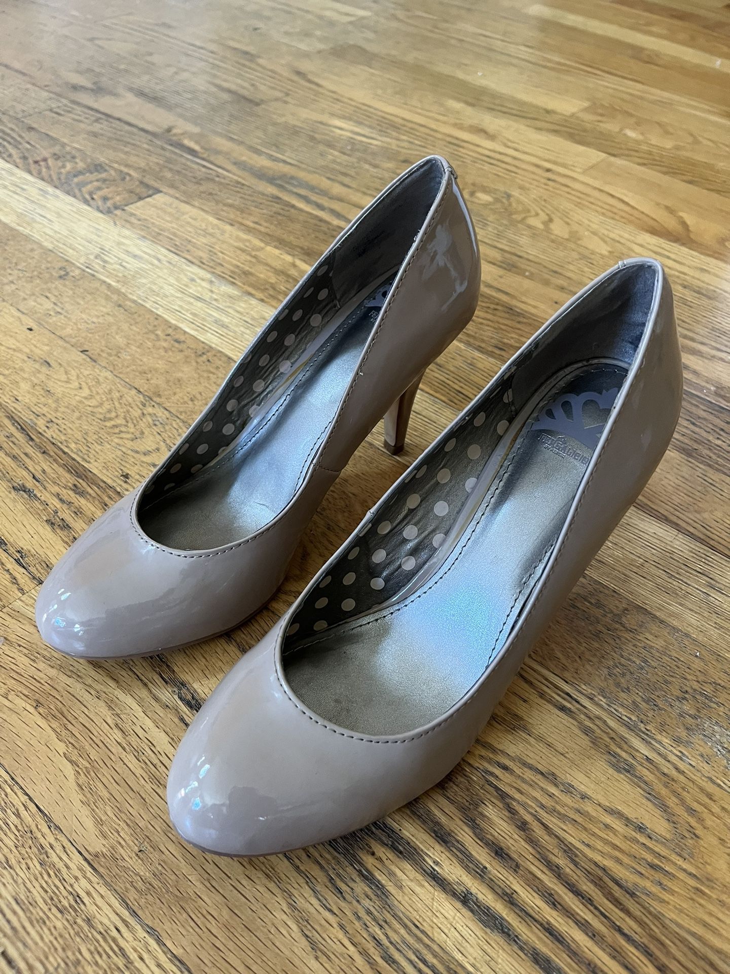 Used high heels for sale deals