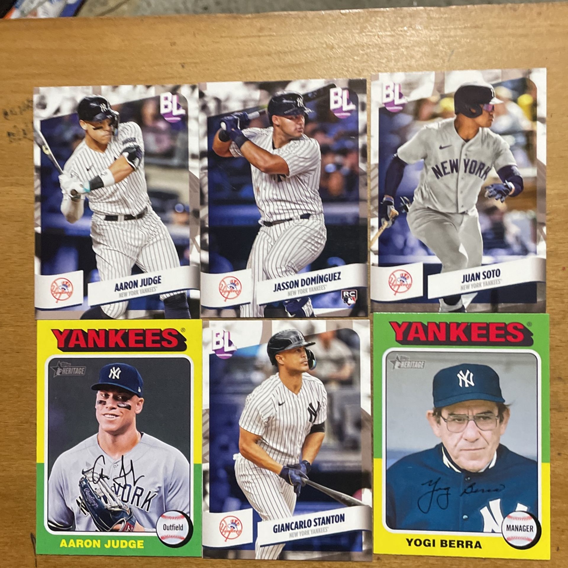 NEW YORK YANKEES 20 CARD LOT 