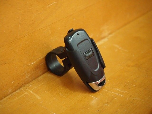 bicycle/motorcycle remote control transmitter 4 Skylink Atoms garage door opener