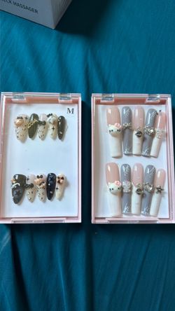 Press on nails
