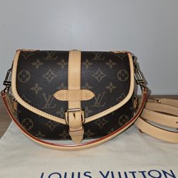 Louis Vuitton Monogram Saumur BB Bag