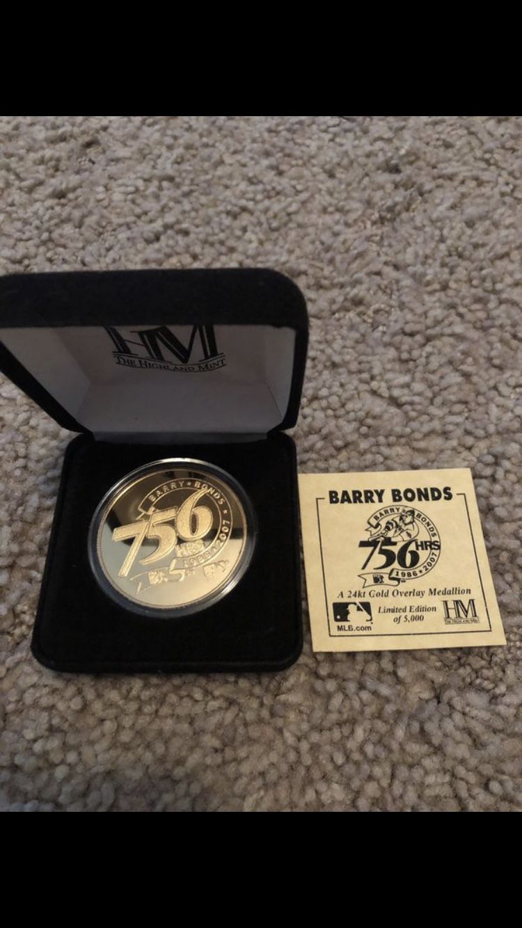 Barry Bonds Lot of 4 items: 756 Home Runs and 715 Home Runs 24KT Gold Overlay Medallions, Highland Mint Bronze Card, and Game-Used Baseball Leather U