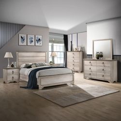 Rustic Farmhouse Queen Bedroom 