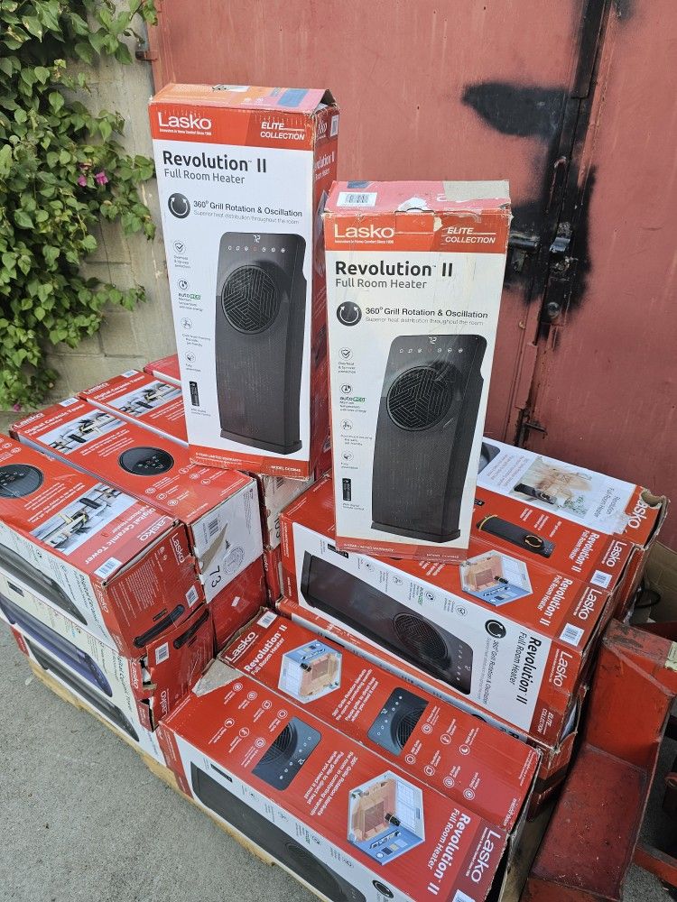 GET READY FOR THIS WINTER LASKO HEATERS CERAMIC TOWER ECONOMIC ENERGY SAVER INCLUDING REMOTE CONTROL FOR FULL SIZE ROOM IF SOMEBODY INTERESTED PLEASE