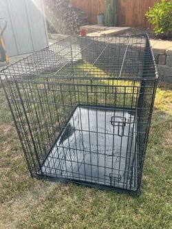Dog crate