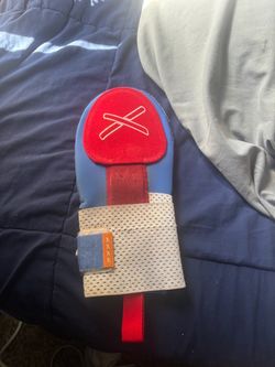 ice cream sliding mitt