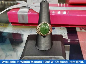Men's Ring - Yellow Gold 10k (.417) 11.8 grams Size 9