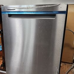 Whirlpool - 24" Top Control Built-In Stainless Steel Tub Dishwasher with 3rd Rack