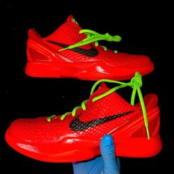 Nike Kobe Reverse Grinch Red Size 9 US New