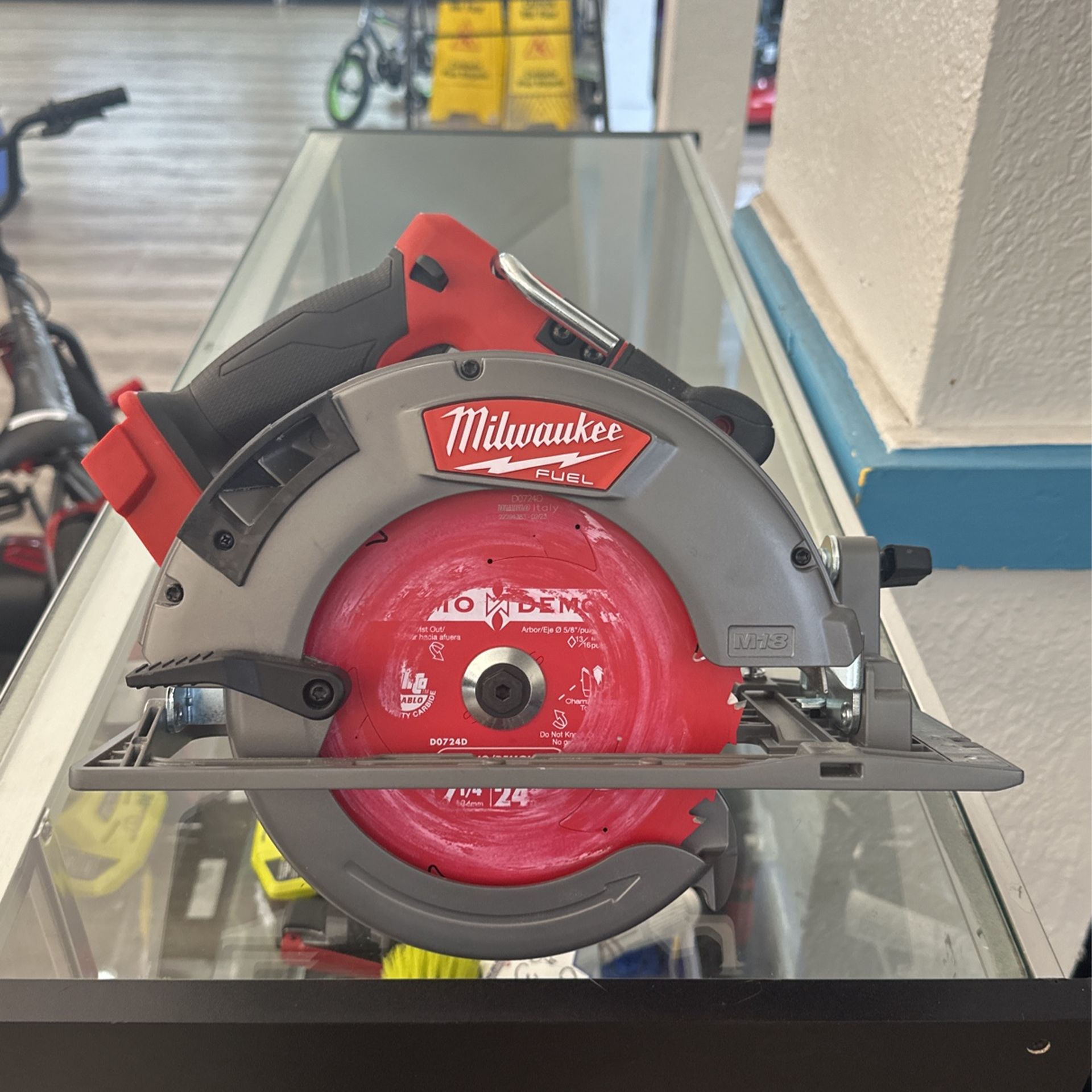 Milwaukee Circular Saw