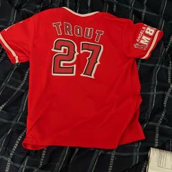 Y-XL Mike trout jersey