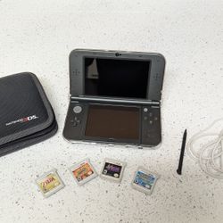 Nintendo 3DS XL W/ Accessories