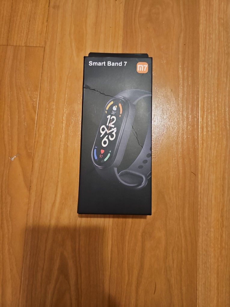 Smart Band 7. Never Used Still In Box..I Don't Give My Number Out For Privacy Resons