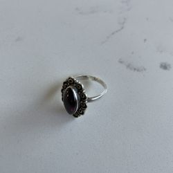 925 Silver Vintage Garnet Ring