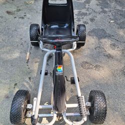 Kettle Cart Pedal Go Cart Great Condition Fun Little Toy 