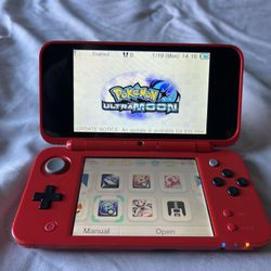 Modded 2DS XL Pokeball Edition (no Stylus)