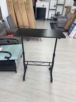 Standing Adjustable Desk