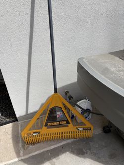 Rake Clog Free