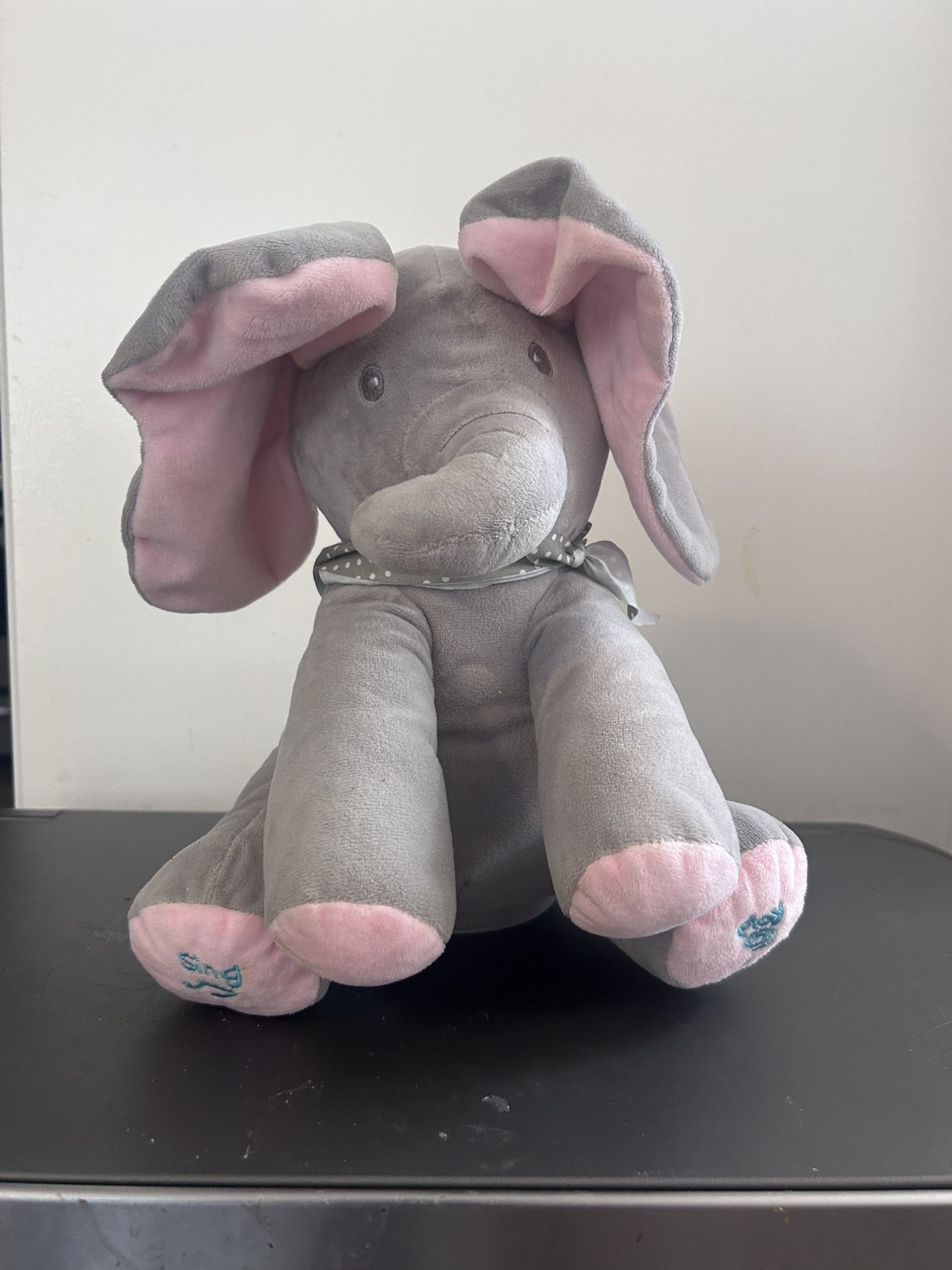 Singing Elephant
