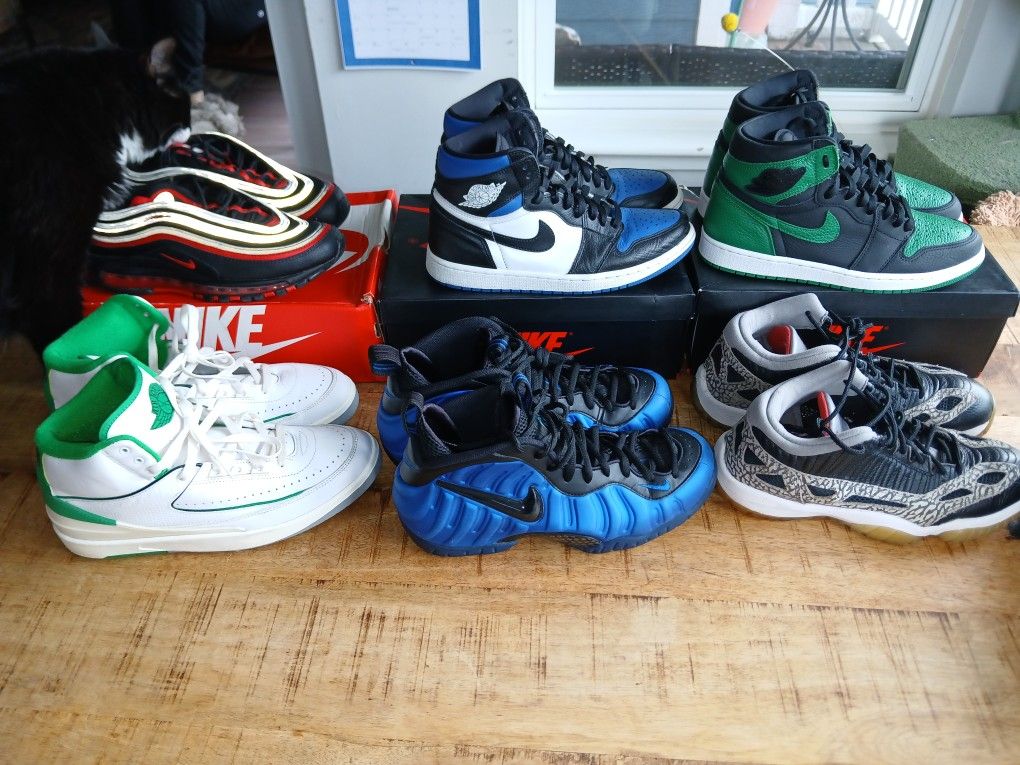 Js & Nikes. Sz 9
