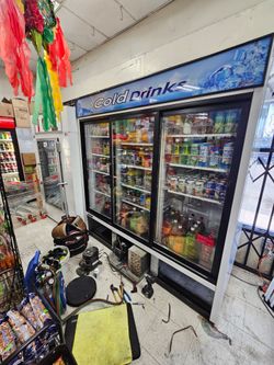 Commercial refrigerator Rep@ir and S£rvic€.