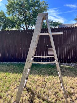 5-1/2’ Aluminum Step Ladder