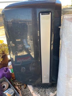 DELONGHI  BRAND  PORTABLE AIR CONDITIONER