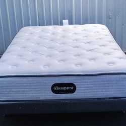 Full size mattress set 