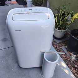 Toshiba Portable Air Conditioner with Exhaust Hose