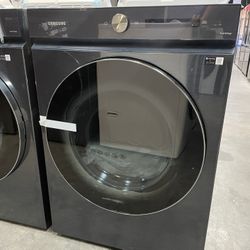 Bespoke Front Gas Dryer In Navy Blue 