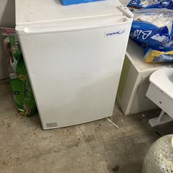 Small Freezer (works great!)