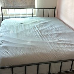 queen bed and bed frame