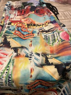 Board shorts size medium