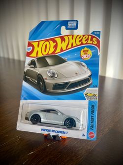 Hot Wheels 2026 Porsche 911 Carrera T15/250 Factory Fresh Gray