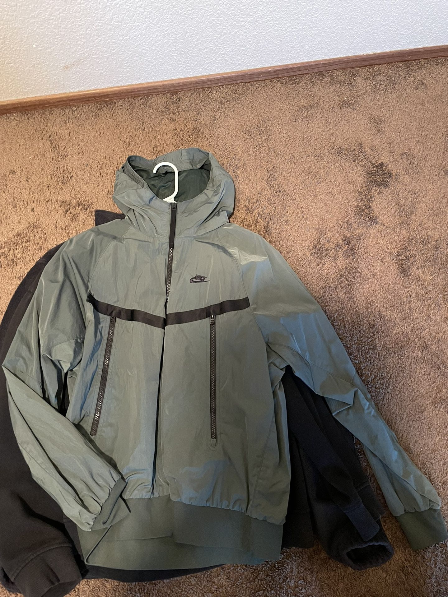 Wind Breaker