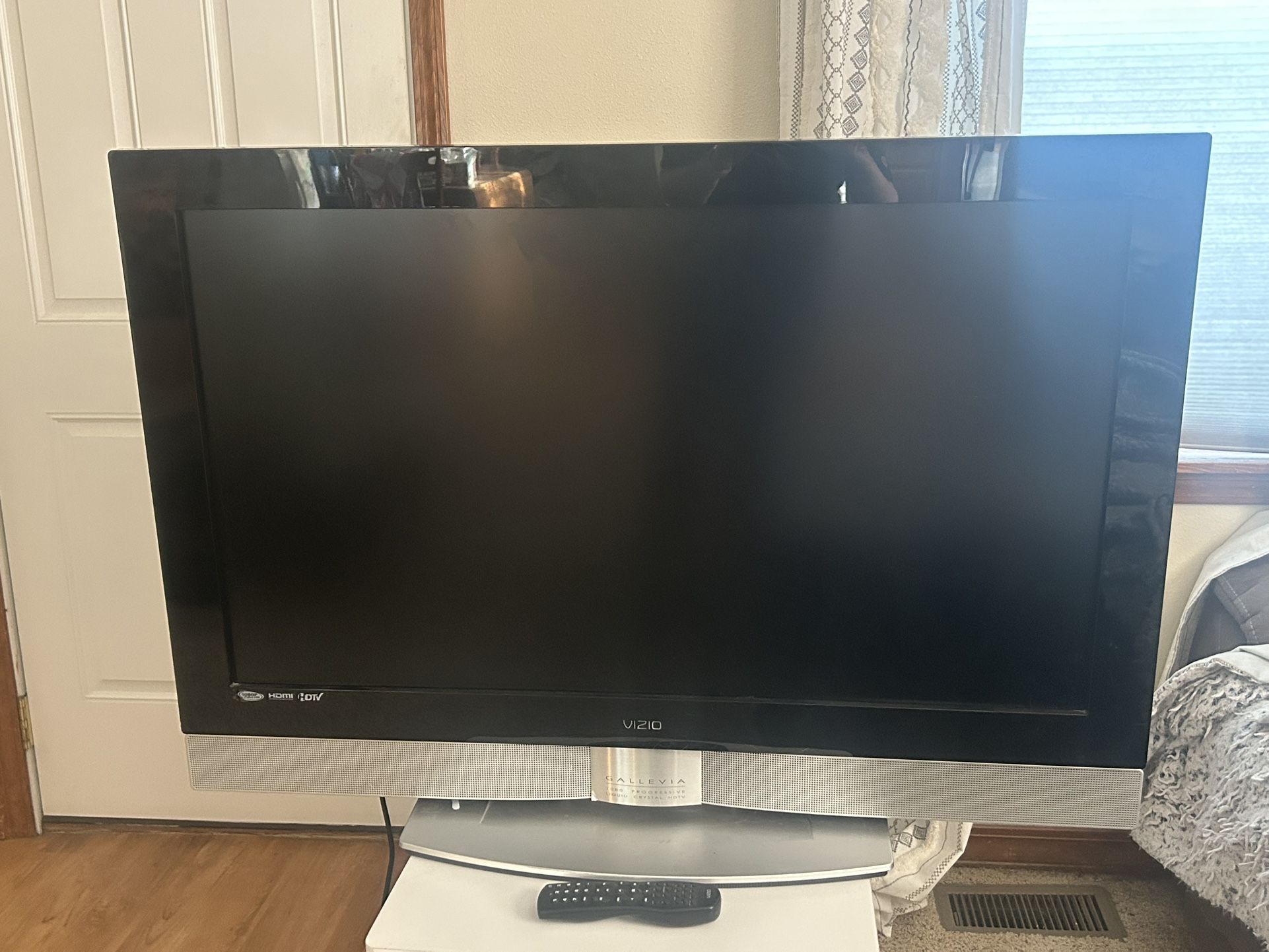 40in TV