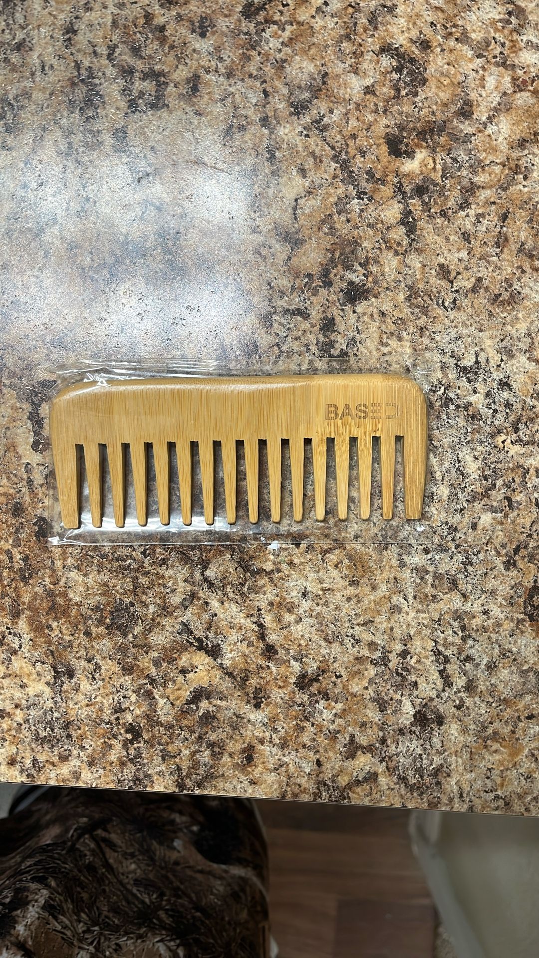 Based Body Works Comb