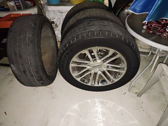 Escalade Stock Wheels 