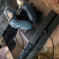PS4