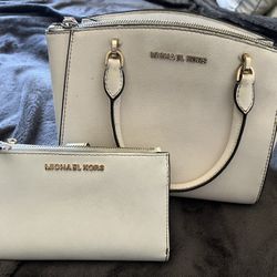Michael Kors Bags