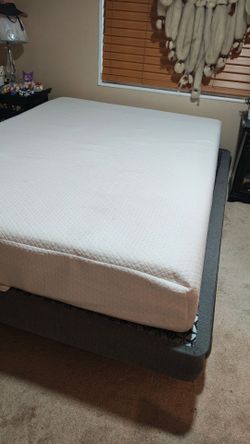 Queen size bed